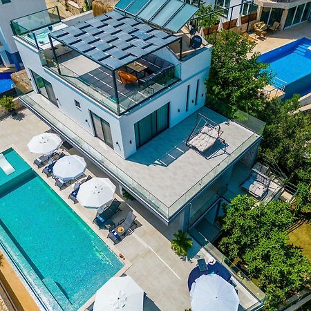 Villa Isabelle カルカン エクステリア 写真