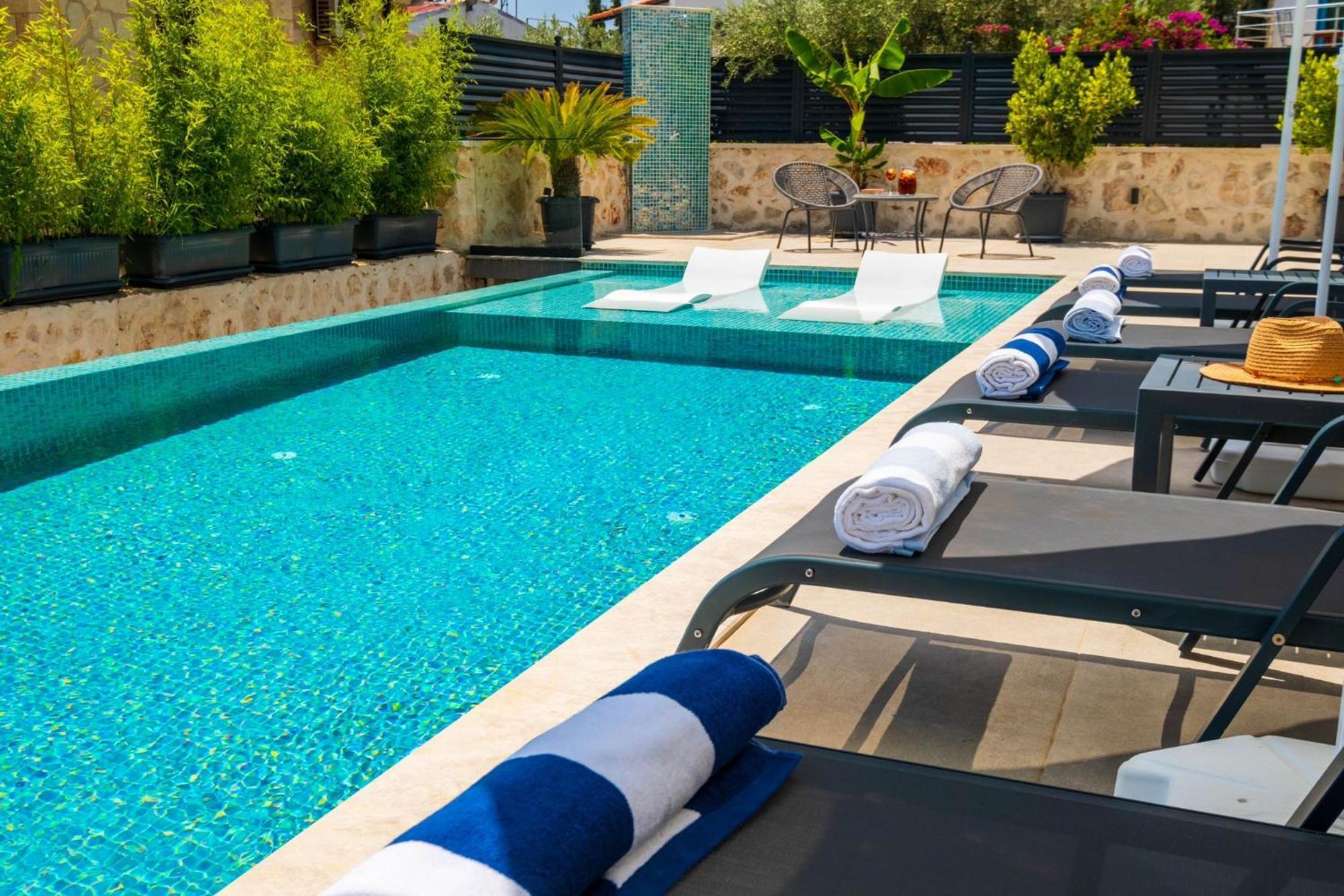 Villa Isabelle カルカン エクステリア 写真